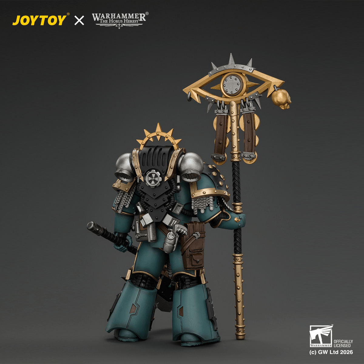 Sons of Horus Herald Consul with Icon of Allegiance, Bolt Pistol and Power Weapon