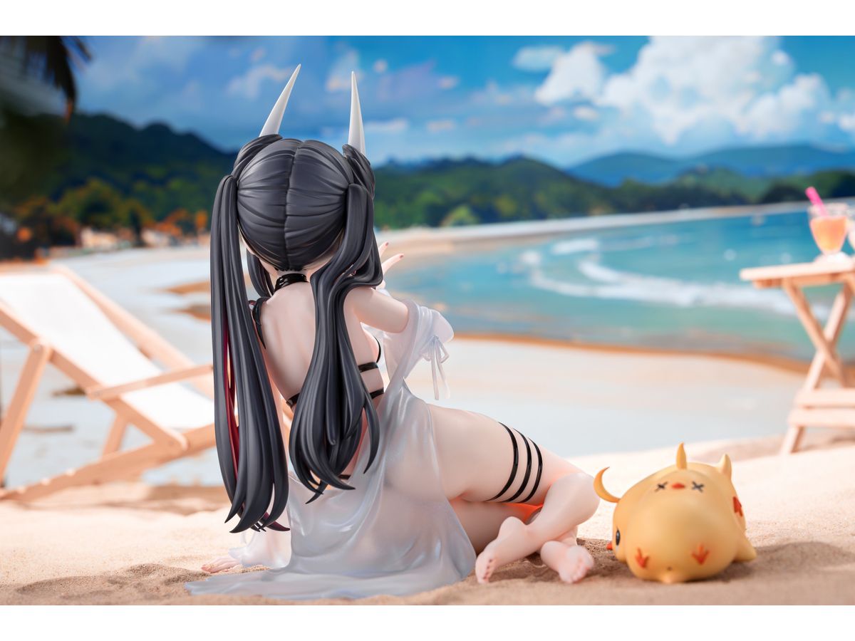 Azur Lane Hatsuzuki August's First Romance Ver. Figure